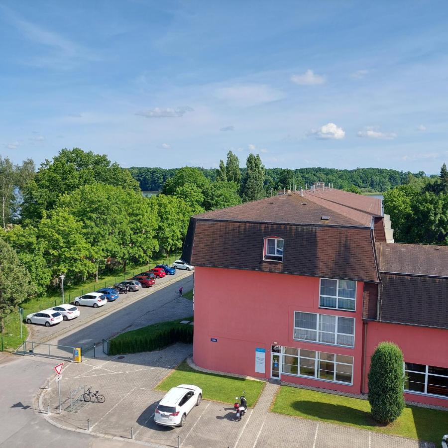 Hotel Svet Třeboň Extérieur photo